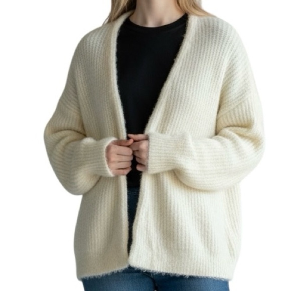 Anthropologie‎ Sleeping on Snow Ivory Open Cardigan Sweater Cream Fluffy Soft M
